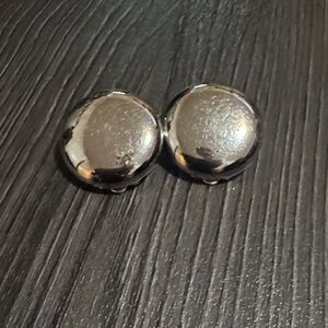 Vintage | Corro | silver round jewelry ~ clip on